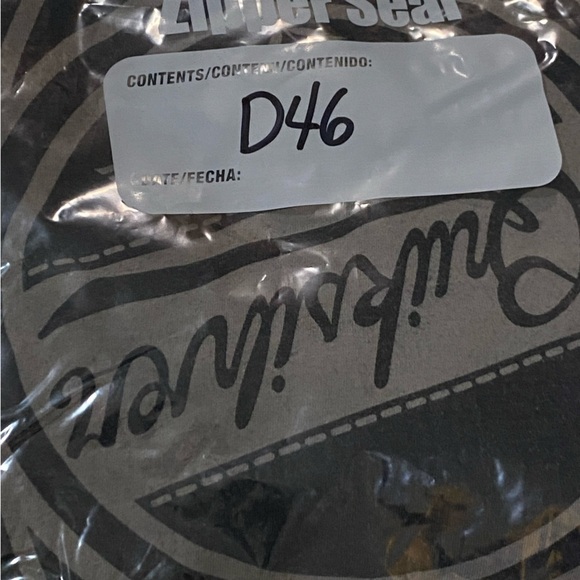 🎈Quicksilver women’s vintage cropped gray short  sleeve casual shirt size M - Picture 7 of 7